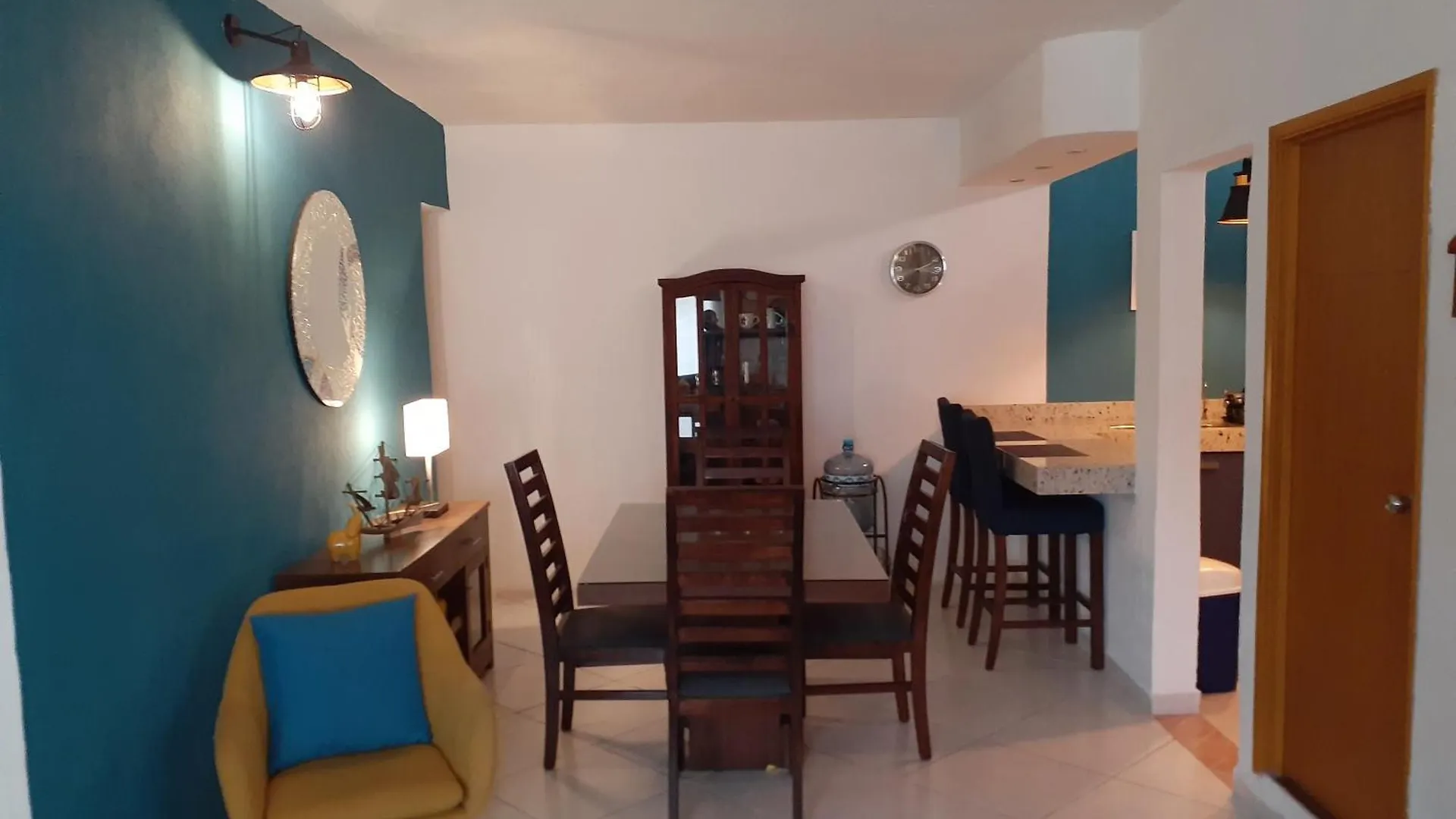 Villa Palmier -Quiet Cosy Air Conditioned Terrace بويرتو فالارتا 0*,