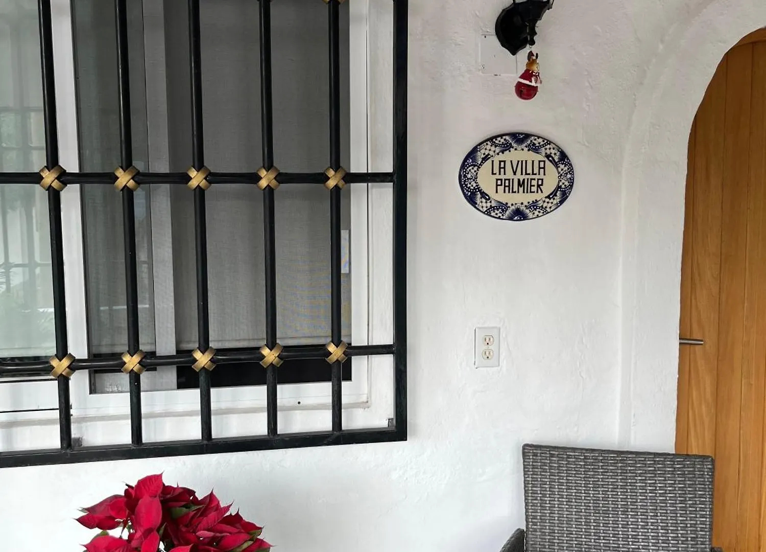 Villa Palmier -Quiet Cosy Air Conditioned Terrace بويرتو فالارتا