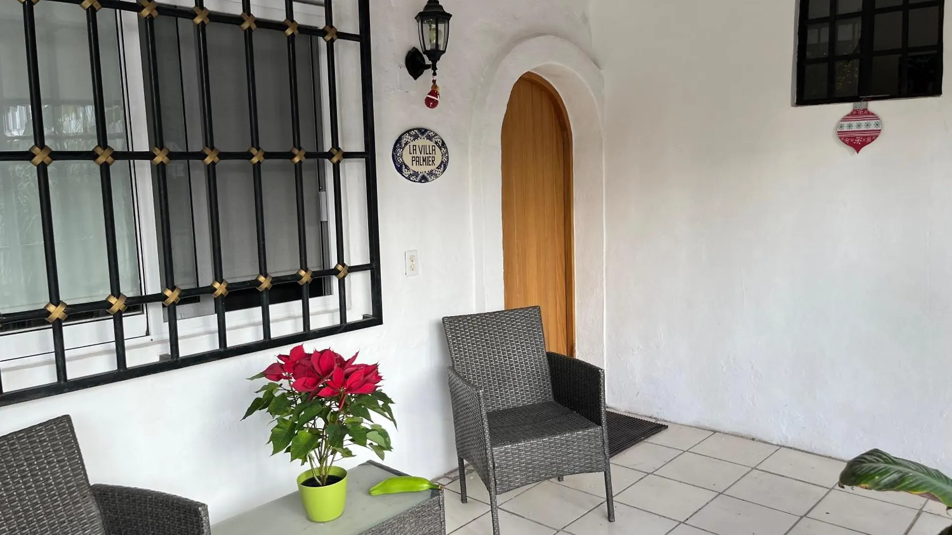 Villa Palmier -Quiet Cosy Air Conditioned Terrace بويرتو فالارتا