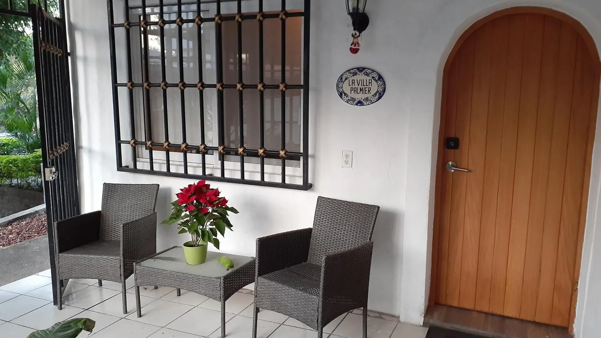 Villa Palmier -Quiet Cosy Air Conditioned Terrace بويرتو فالارتا المكسيك